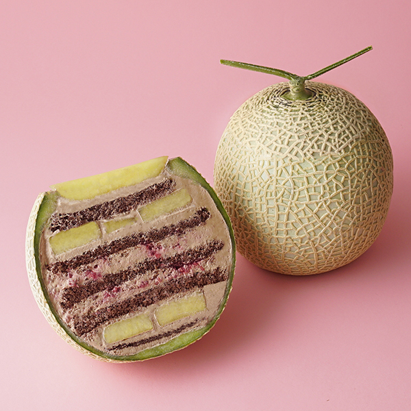 バレンタイン限定 まるごとメロンケーキ
