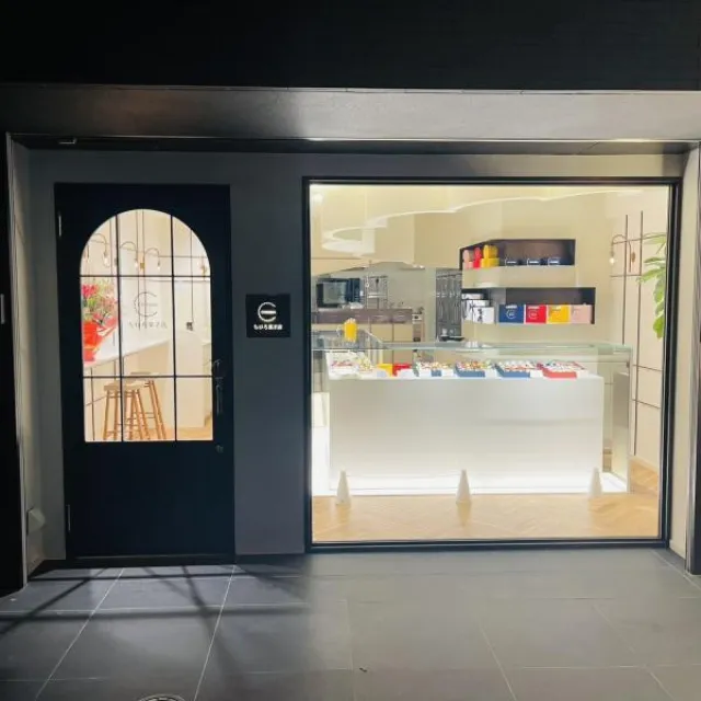 店舗写真・ロゴ