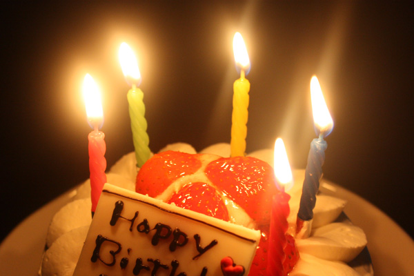 彼氏への誕生日ケーキを渡すタイミングはいつがベスト Cake Jp