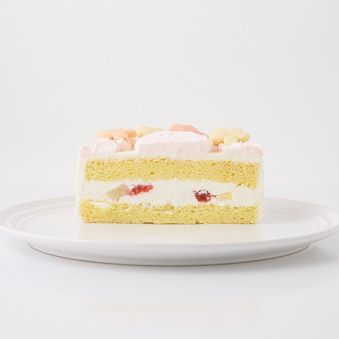 天然色素・国産小麦粉と安心食材☆季節のうさくまケーキ☆桜☆4号 12cm #お花のケーキ　#フラワーケーキ 5