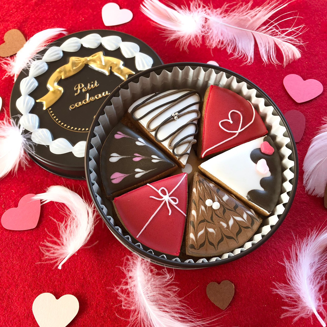 完売しました★バレンタイン缶★カラフルで可愛いアイシングクッキー＆ザクザククッキー