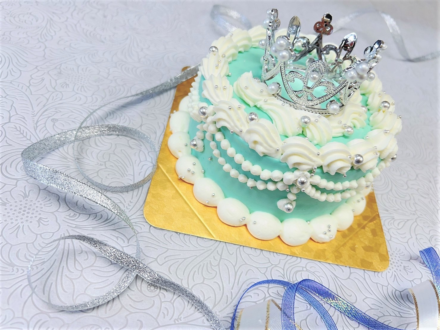 ティアラケーキ プリンセス カラー選べる 4号 スイーツsaccho Cake Jp