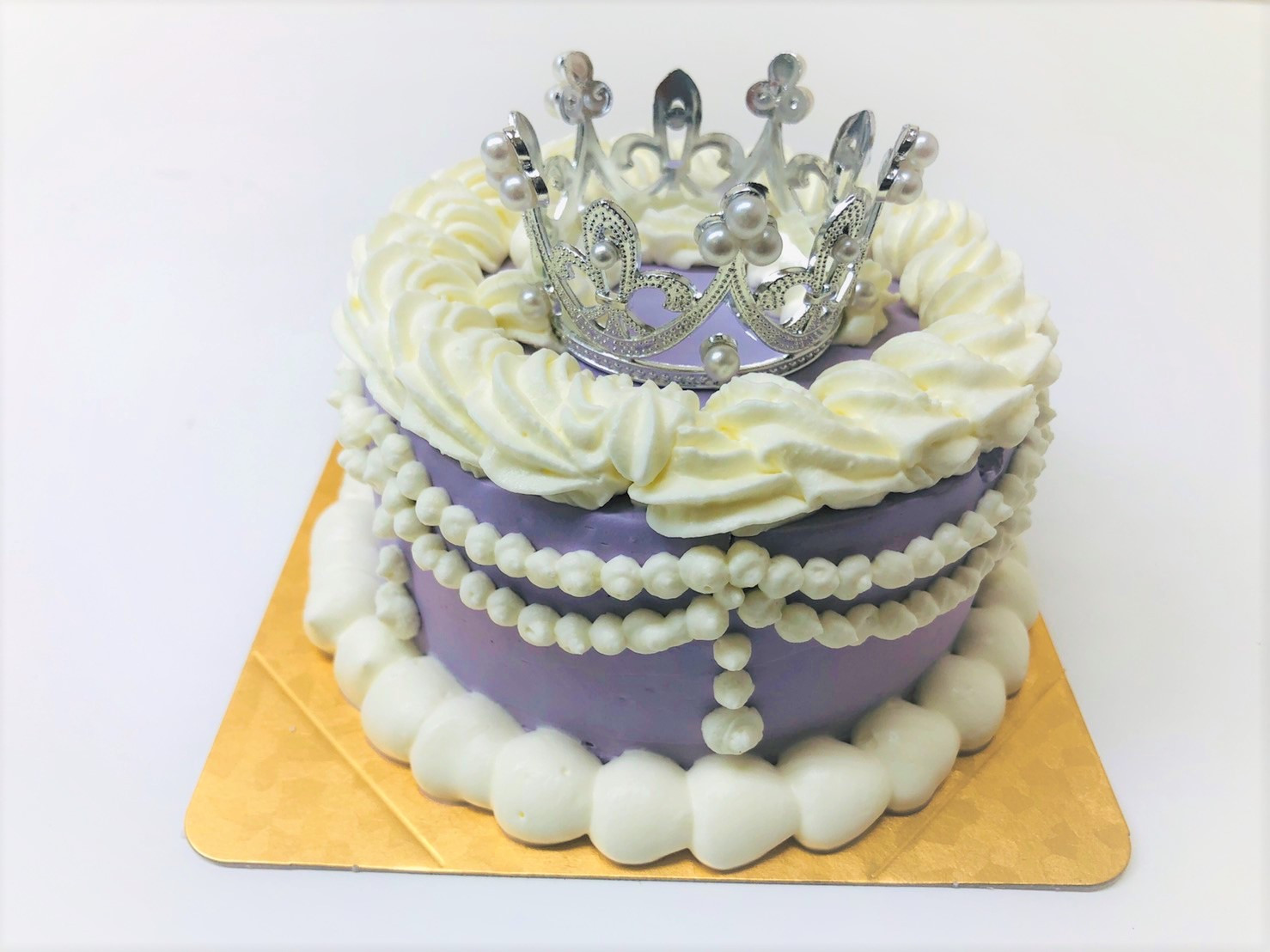 ティアラケーキ プリンセス カラー選べる 4号（スイーツSaccho） Cake.jp