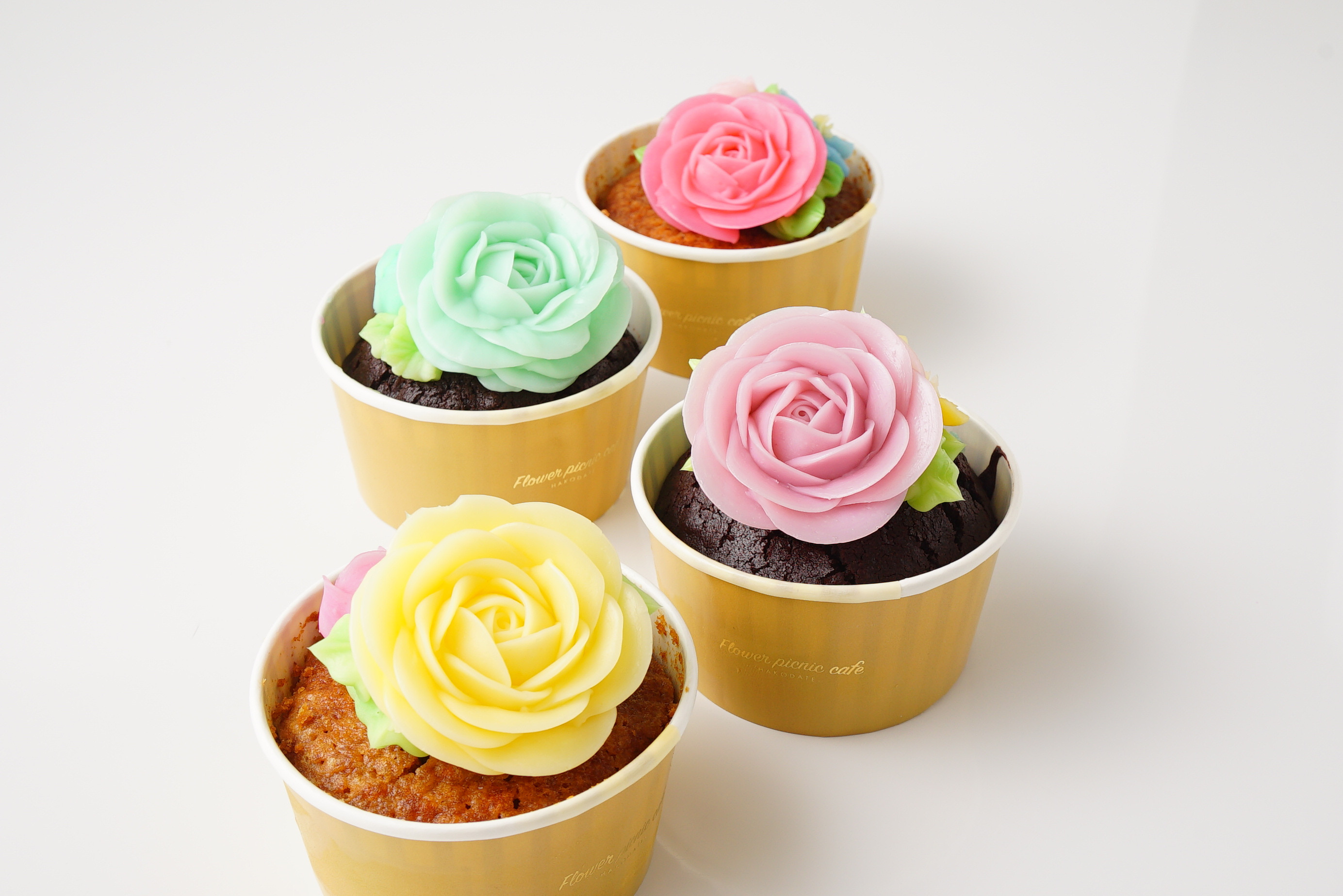 食べられるお花のカップケーキ 4個セット Flower Picnic Cafe Hakodate Cake Jp