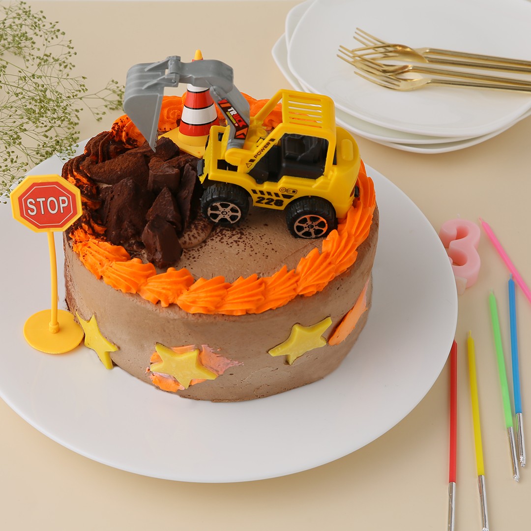 大人気 くるまケーキ はたらく車ショベルカー 5号 フレッシュケーキ愛之助 Cake Jp