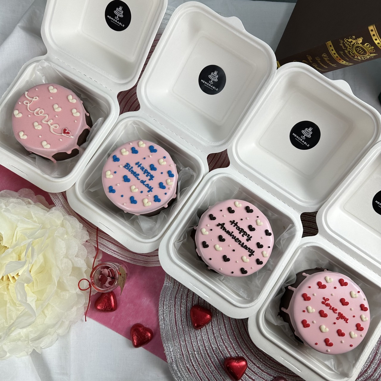 濃厚チョコがたまらない??ハートいっぱいセンイルケーキ〜ピンクドリップver.〜