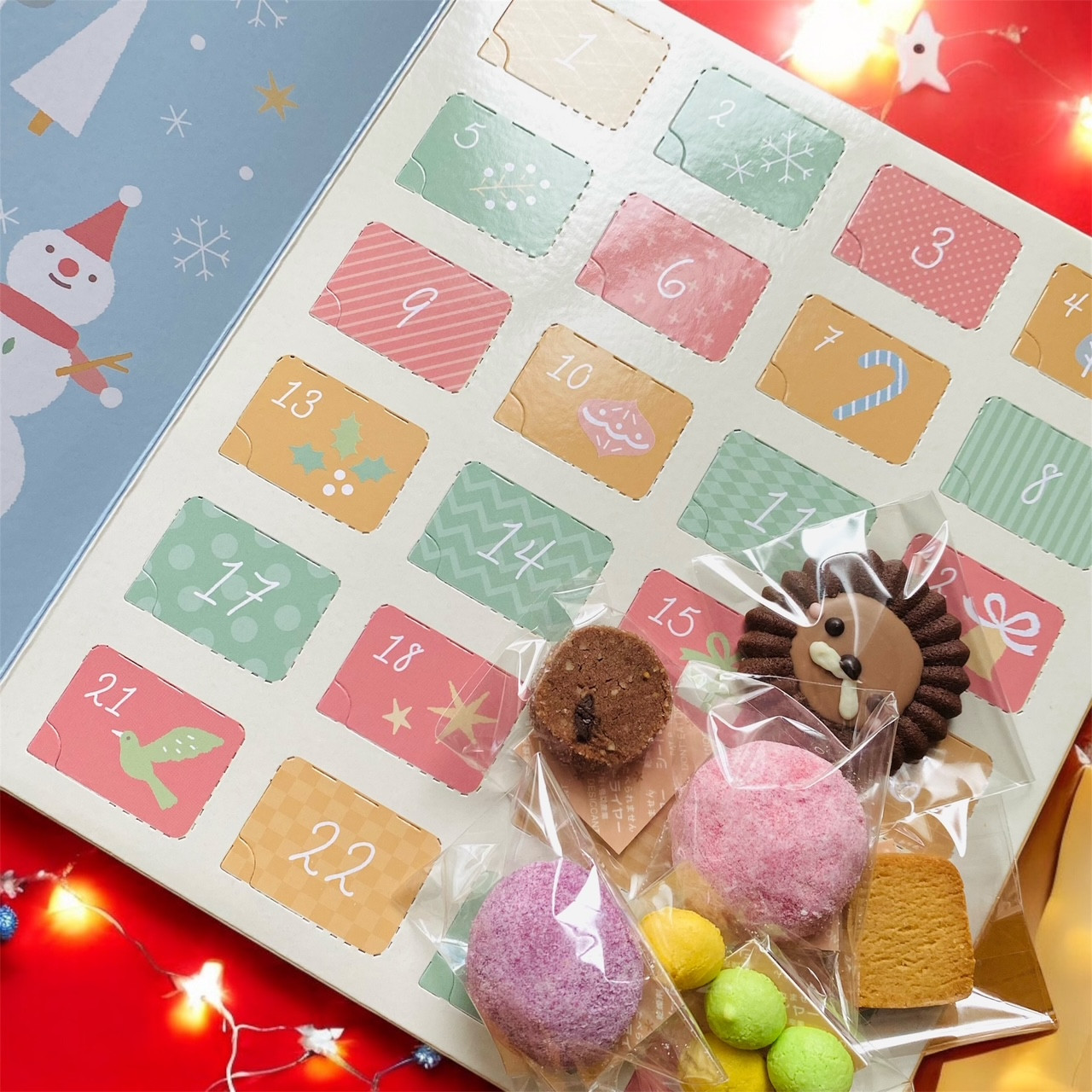 �A�h�x���g�J�����_�[�y2025�z