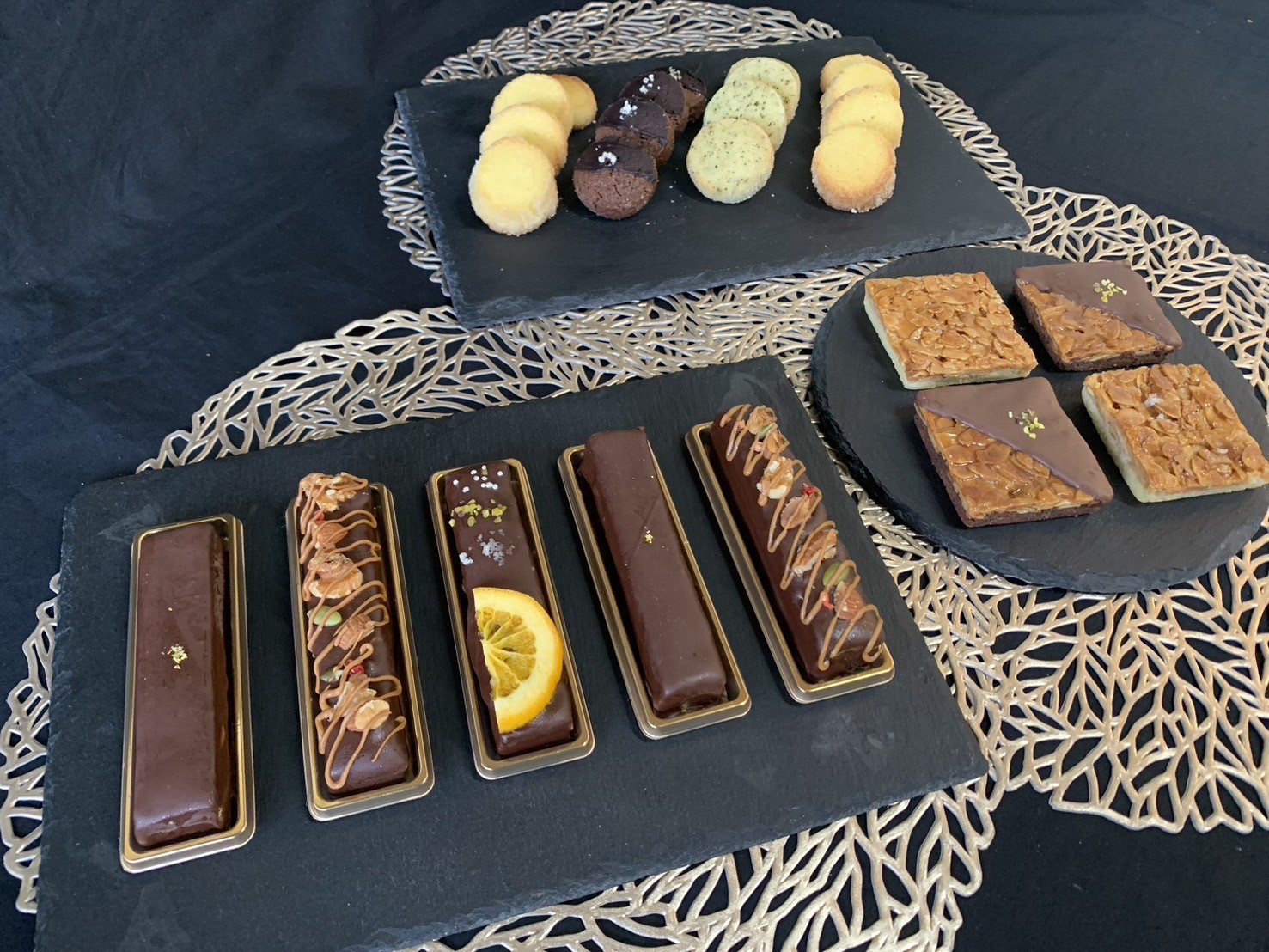 �v���~�A���Z�b�g�y�u���E�j�[���t�������^���E�N�b�L�[�z�����a�����v���[���g��o�[�X�f�[��L�O���₨�j���ɂ���