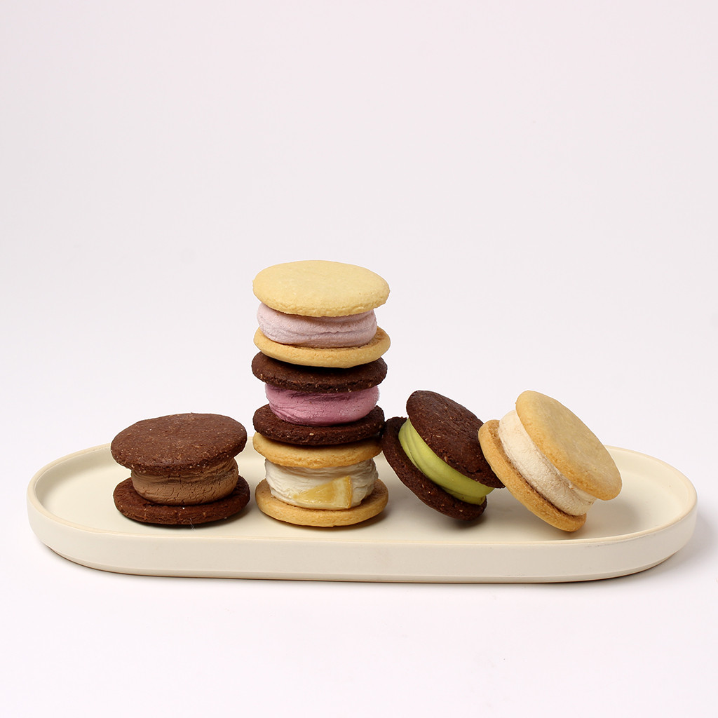 Oet[B[K ĕNbL[&RAWN[Zbg