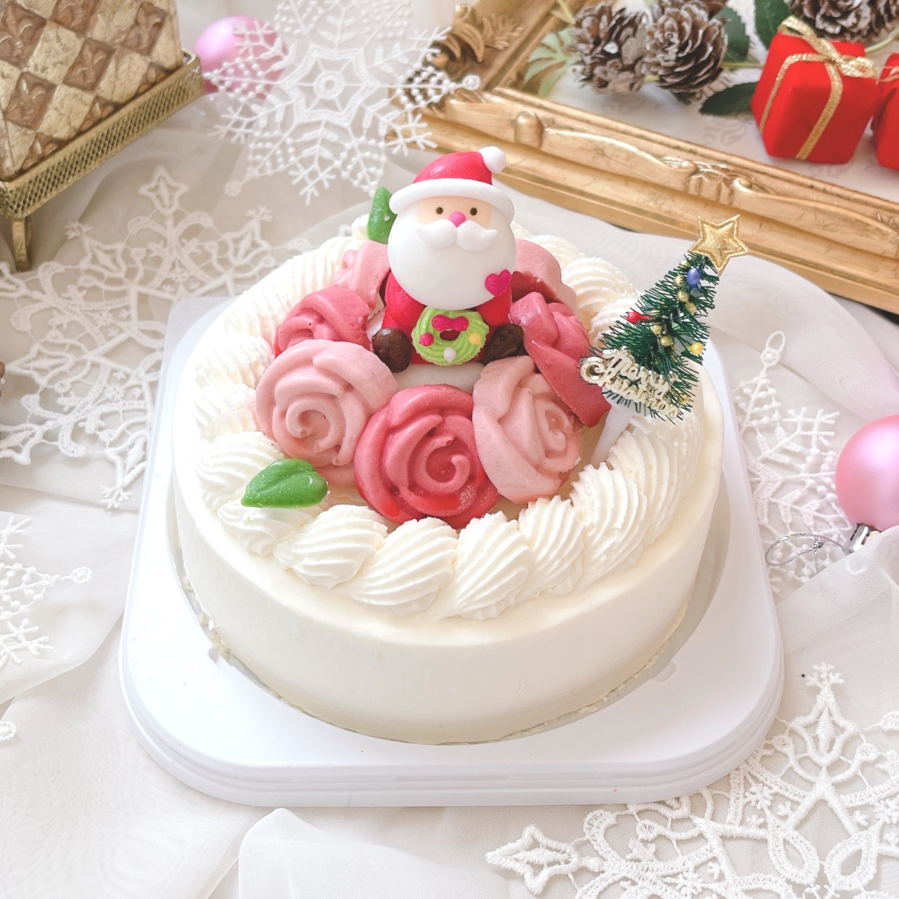 ジュエルローズ ベリー クリスマス22 イチゴのケーキ バラのマドレーヌのお店ランジェラ Cake Jp