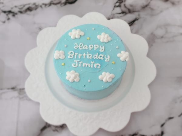 雲のセンイルケーキ 色の変更可 4号 La Vie En Rose Cake Jp 雲のセンイルケーキ 色の変更可 4号 La Vie En Rose Cake Jp