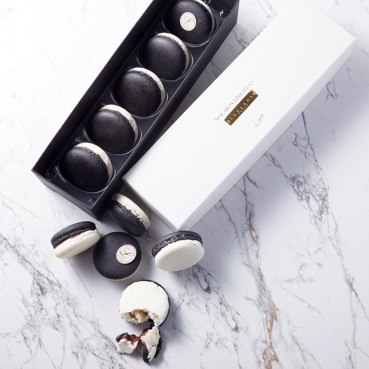 yLOUANGE TOKYOz}J mg[zCg×ubN NX}X2025