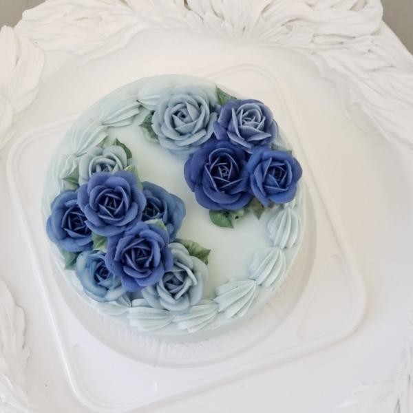 フラワーケーキ Lovely Rose 青 6号 18cm Abricot Coro アブリコロ Cake Jp