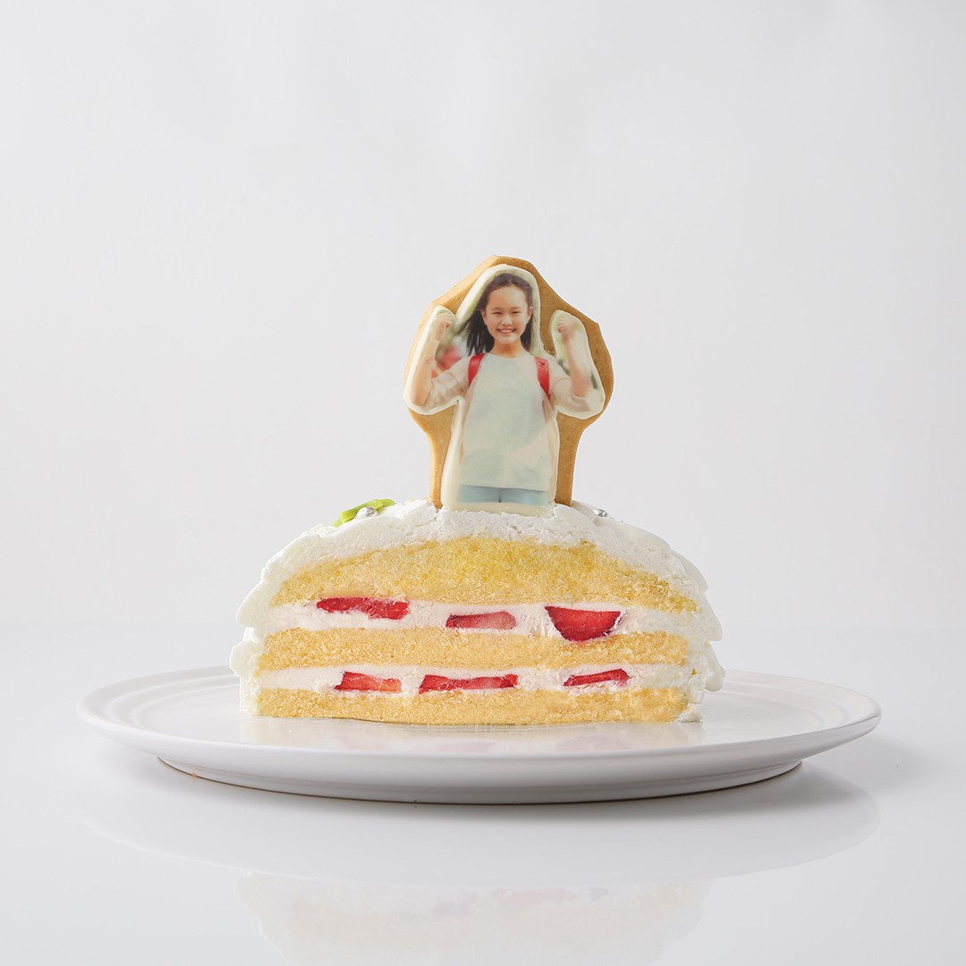 都内の人気店 パティスリーラヴィアンレーヴ ママドールケーキ 6号 衣装に合わせて７色からお選びいただけます パティスリーラヴィアンレーヴ Cake Jp