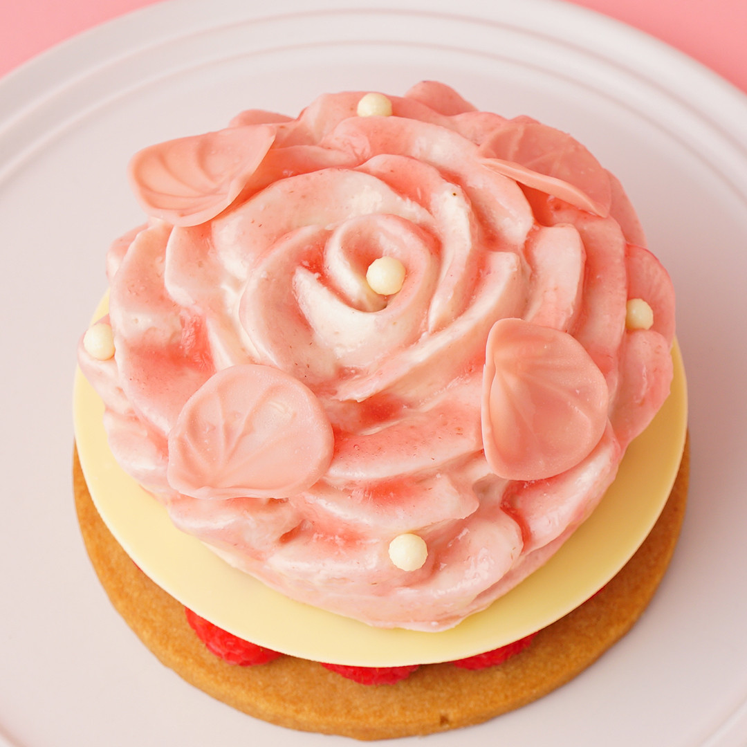 【SALON BAKE ＆ TEA】愛しい人へバラを贈る「マシェリ ドゥ ローズ」　 2