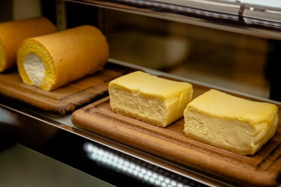 【加藤洋菓子店】自信のチーズケーキ 3