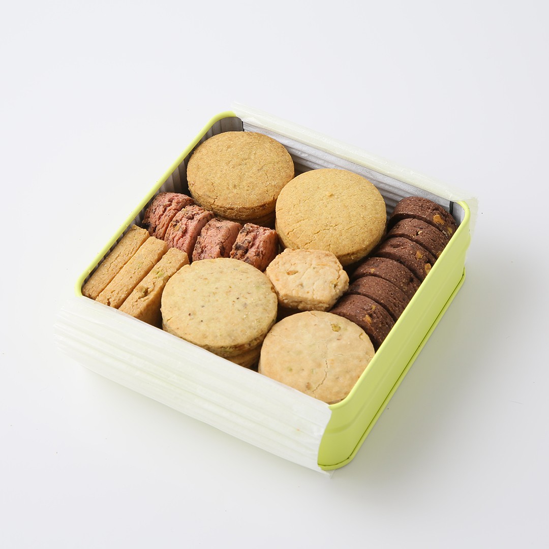 ピスタチオクッキー缶 ロゴ入り手提げ紙袋付き ヴィーガンスイーツ Daughter Boutique Cake Jp