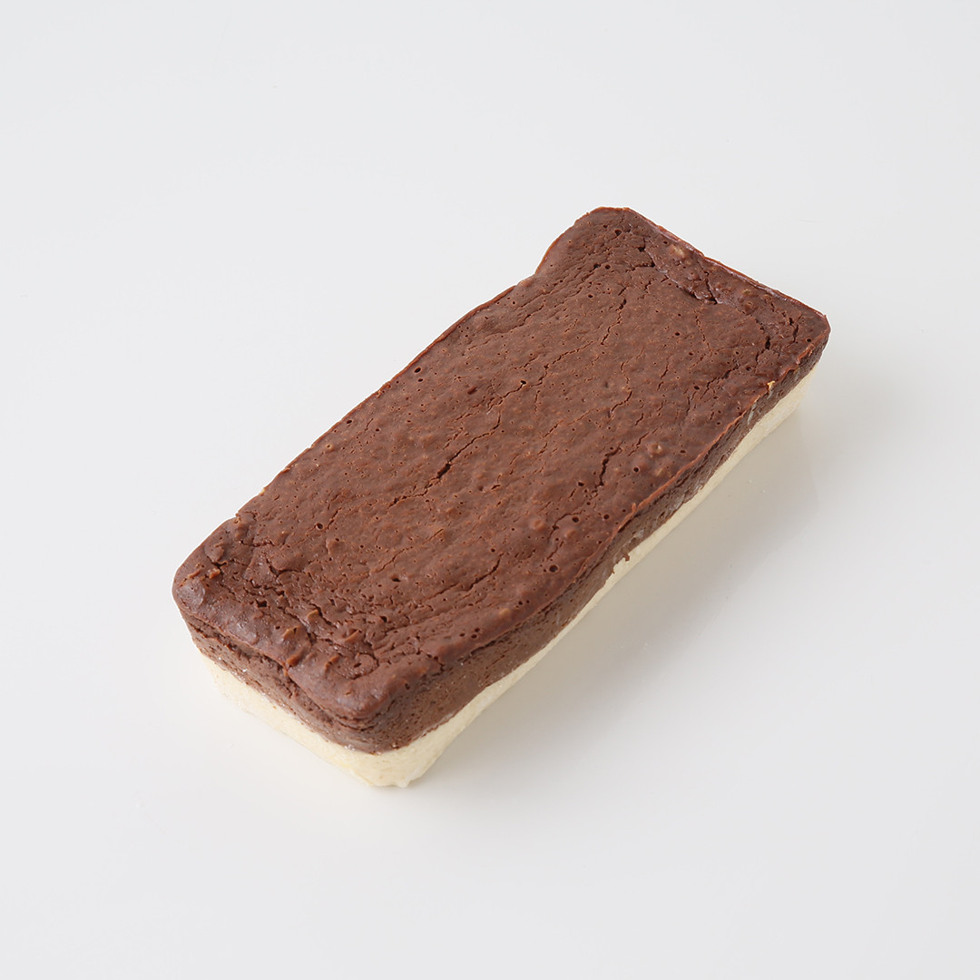 【MAAHAコラボアイテム】香り豊かなカカオを使用したチョコレートチーズケーキ | グルテンフリー 2