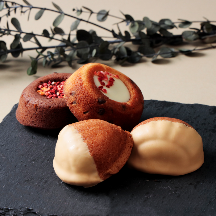 eBOEI}10Zbg  Ε2025