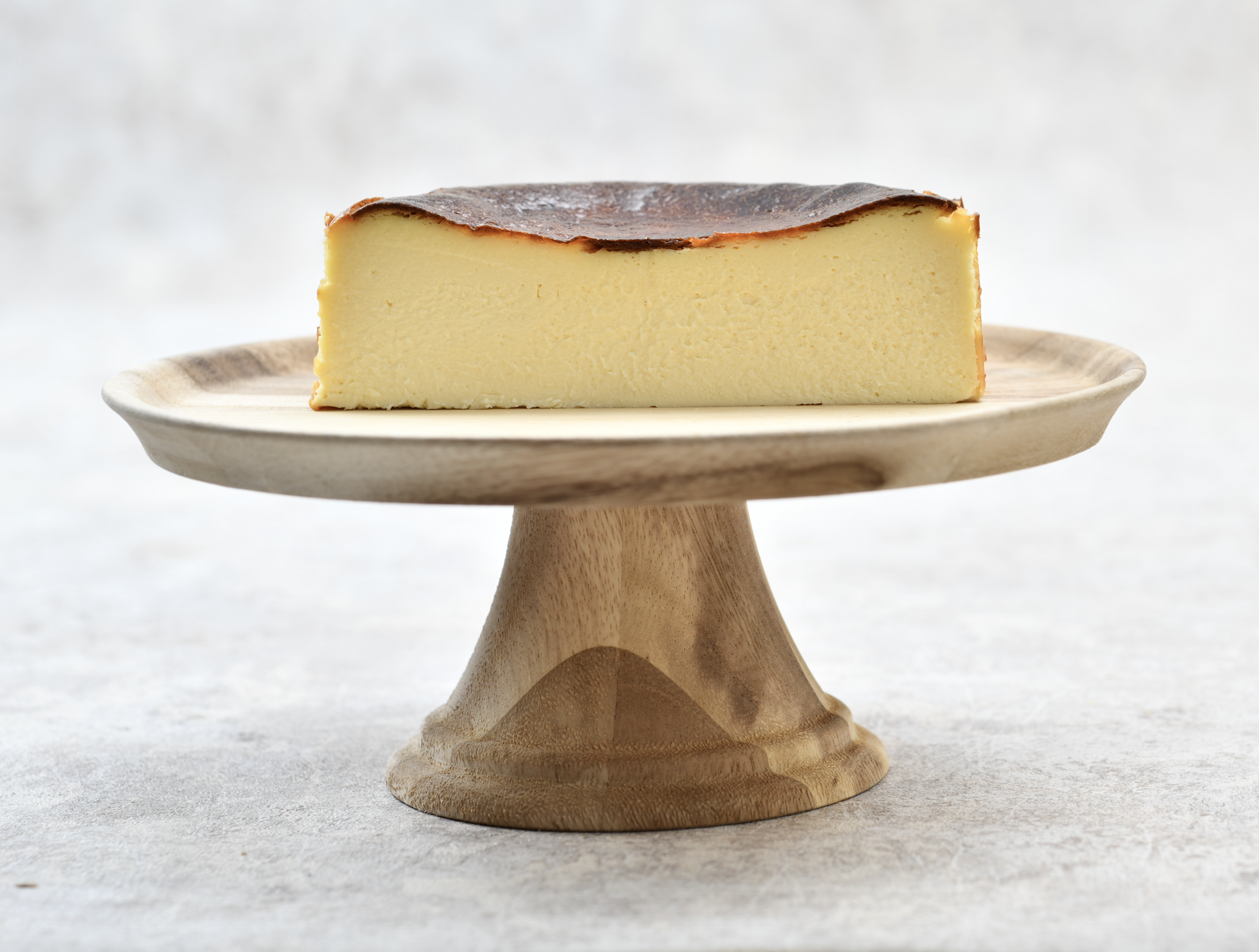 オリジナルバスク バスクチーズケーキ ５号サイズ The Basque Cake Jp