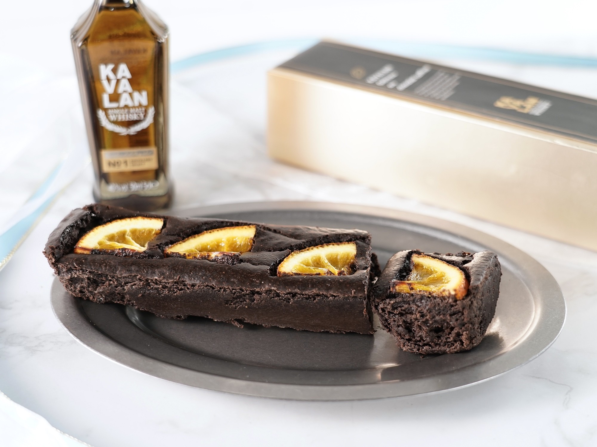 �V���R���I�����W�R�t���iKAVALAN�j