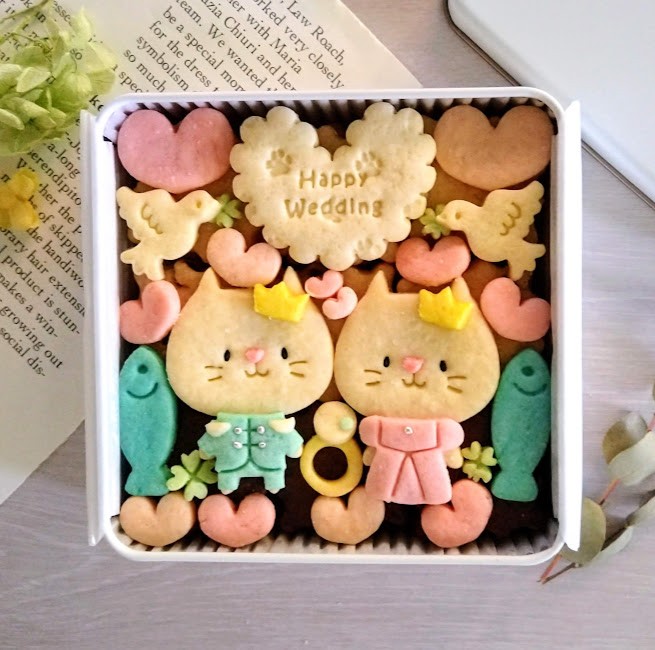 ウェディングクッキー缶/きみと季節のとなりに「HappyWedding」ねこ