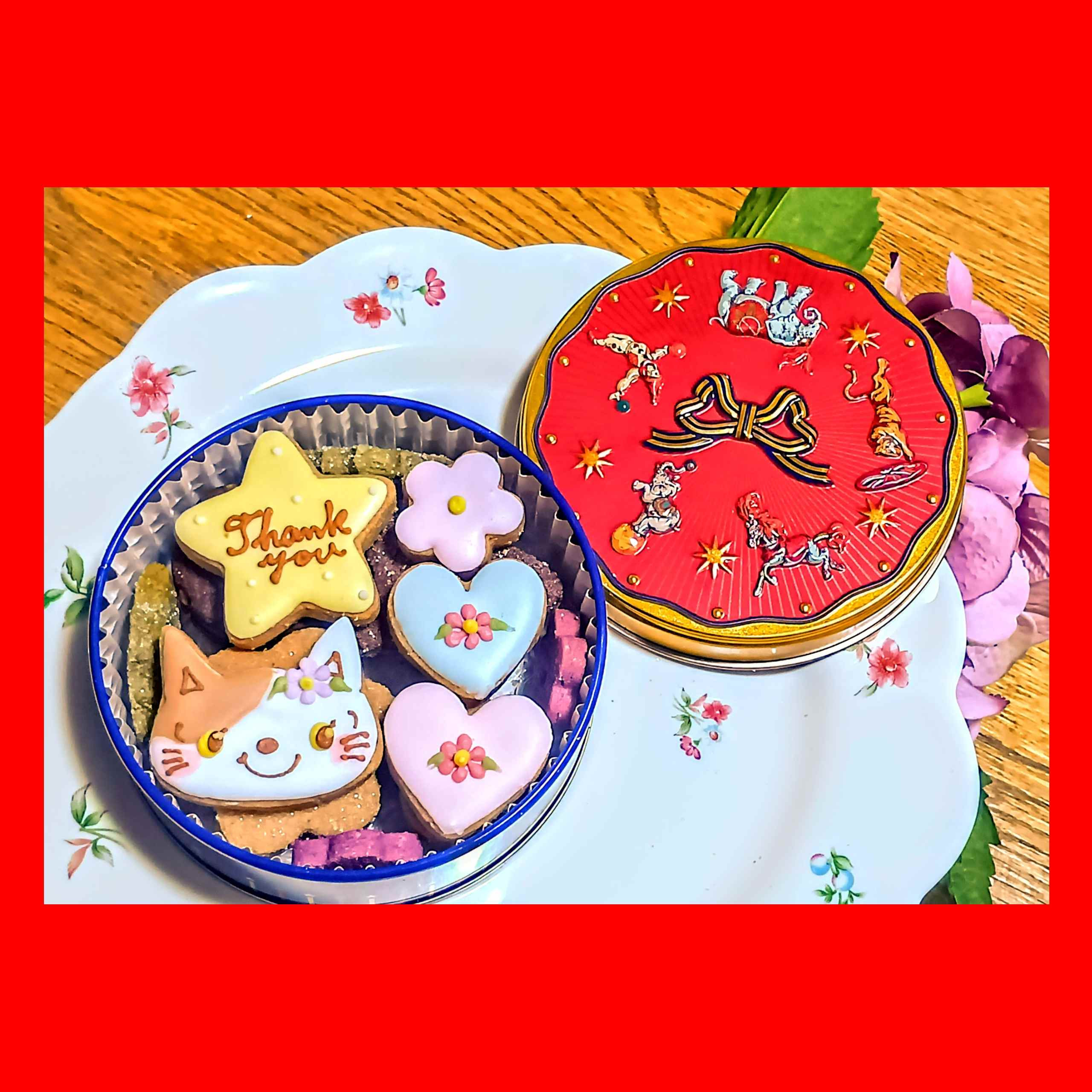 ねこTHANK YOUクッキー缶
