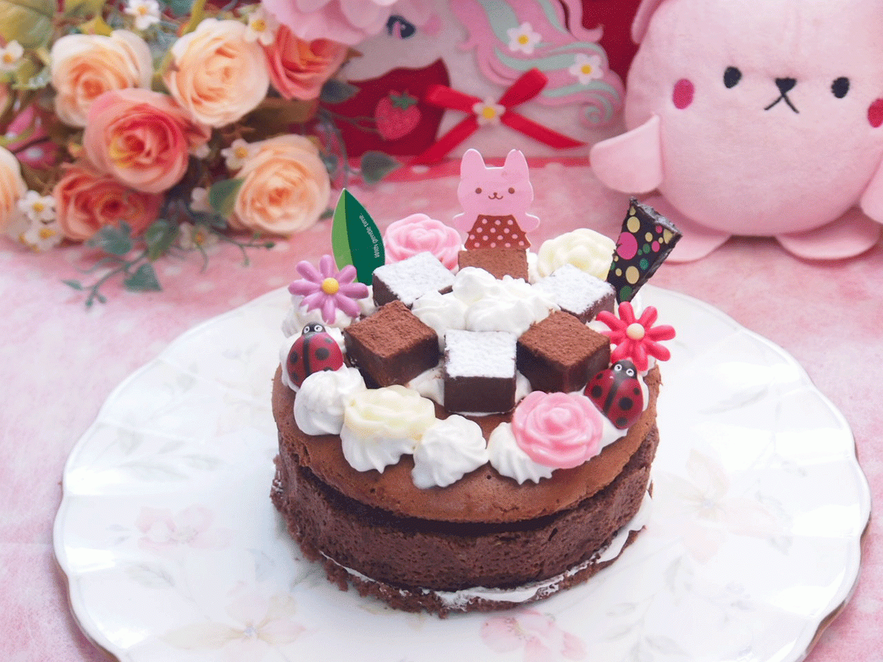 バラと花の生チョコ飾り魅惑のガトーショコラ 4号 12cm メッセージカード選べます。