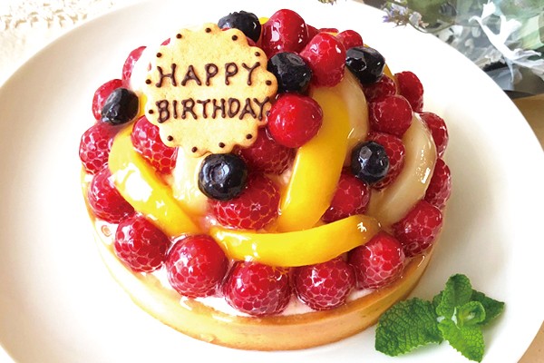 誕生日ケーキのフルーツタルト 1