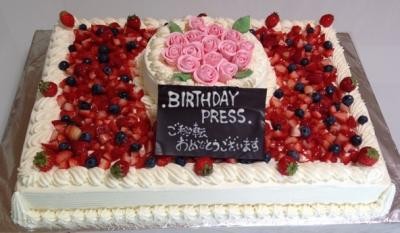 薔薇のケーキ2段 40x60cm