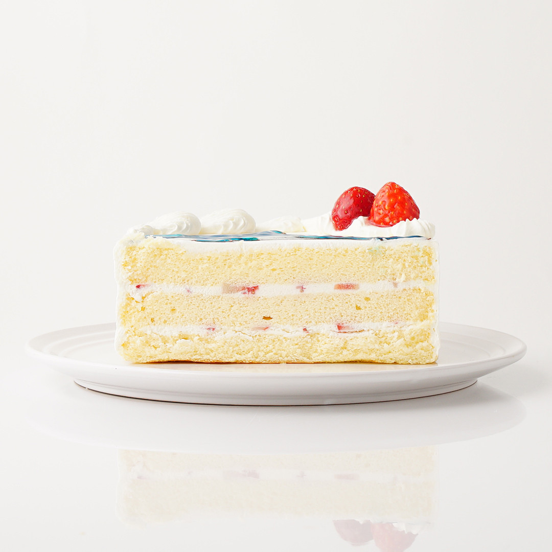 高品質の人気 誕生日ケーキ キャラクターケーキ 6号 キャラクター1体 ホールケーキ