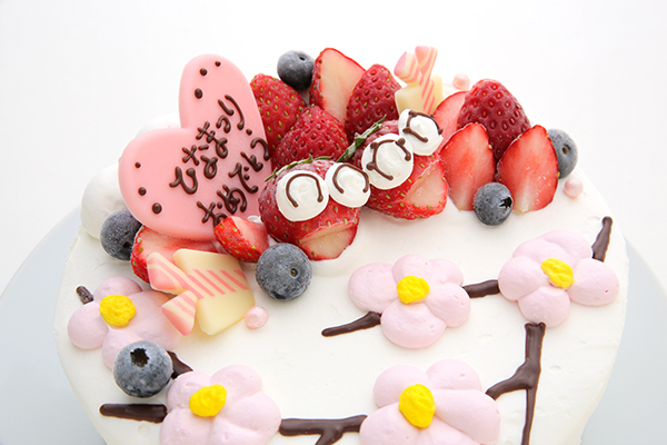ハッピーひな祭り いちごのお内裏様とお雛さまでお祝い 6号 18cm カラーズ Cake Jp ハッピーひな祭り いちごのお内裏様とお雛さまでお祝い 6号 18cm カラーズ Cake Jp