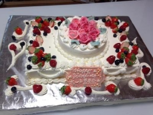 薔薇ケーキ2段　20×28cm