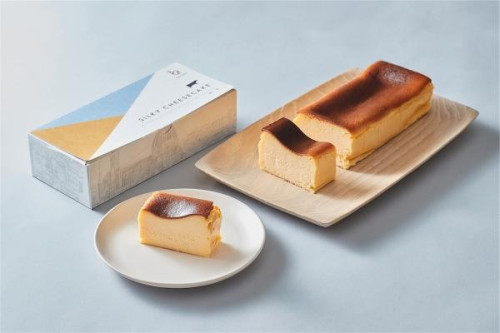 【アウトレット】シルキーチーズケーキ　16.5cm×7cm×H4cm
