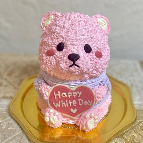 ピンクのくまの立体ケーキ 5号　クマ お誕生日･お祝いに　