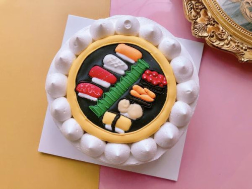寿司ケーキ　sushi　4号