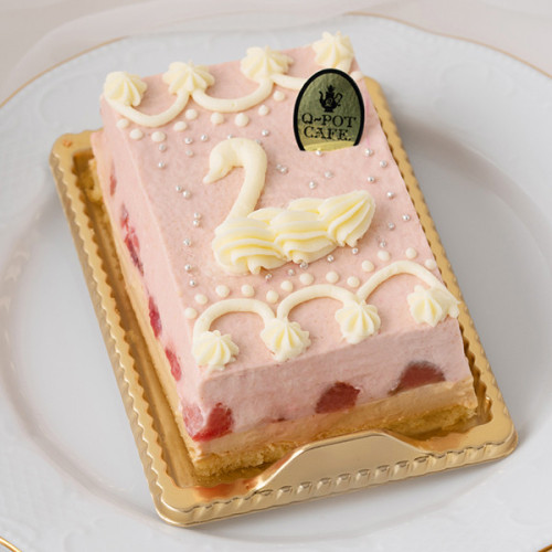 【Q-pot CAFE.】Pink Swan Cream Cake (7.5cm×11cm※2～3名様)
