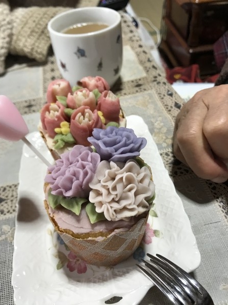 フラワーカップケーキ6個（あんクリーム）の口コミ・評判の投稿画像