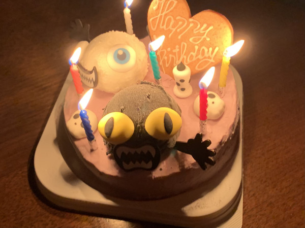 お誕生日アイスケーキ ぶどうのモンスターアイスケーキ 5号の口コミ・評判の投稿画像