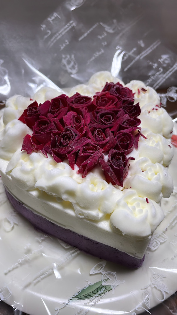 アイスケーキ　ホワイトデーローズ　エディブルフラワー食用花　バラ　12cmの口コミ・評判の投稿画像