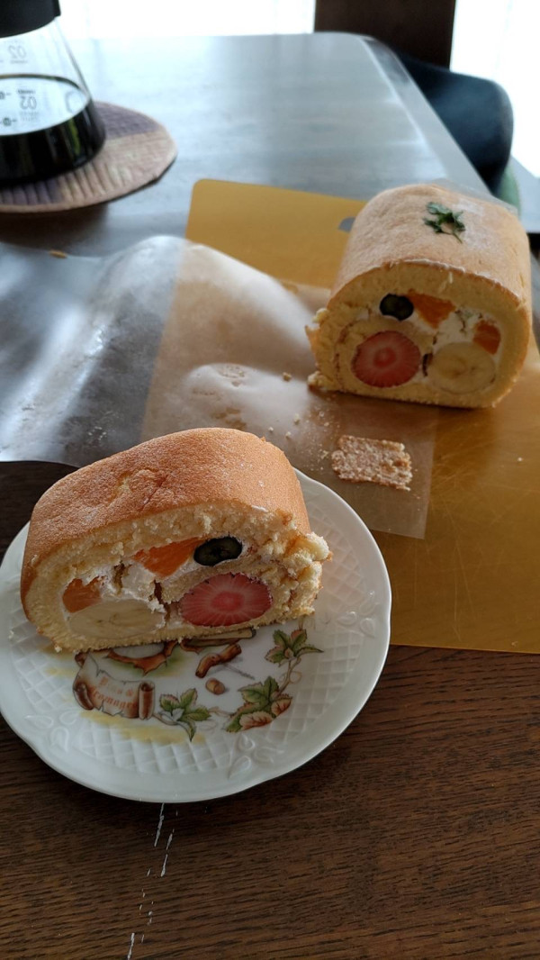 フルーツロールケーキ1本入の口コミ・評判 | Cake.jp