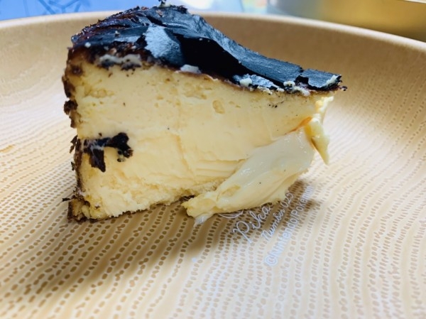《1日5個限定》ミシュランガイド一つ星レストラン「Sincere」の絶品バスクチーズケーキの口コミ・評判の投稿画像