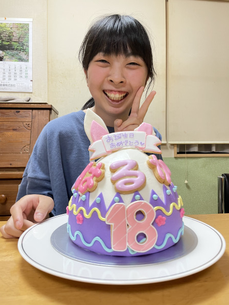 切ってビックリ！可愛い立体うさぎケーキ（CREVE） | Cake.jp