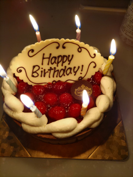最高級洋菓子 ヴァルトベーレ木苺チョコレートケーキ 15cmの口コミ・評判の投稿画像